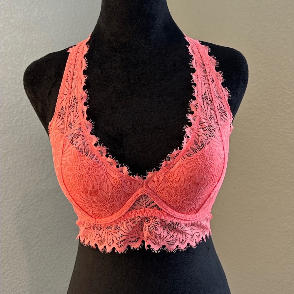 Victoria Secret Lace Padded Bralette in Coral - Picture 2 of 6